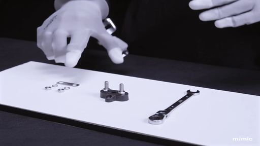 mimic wearable U1